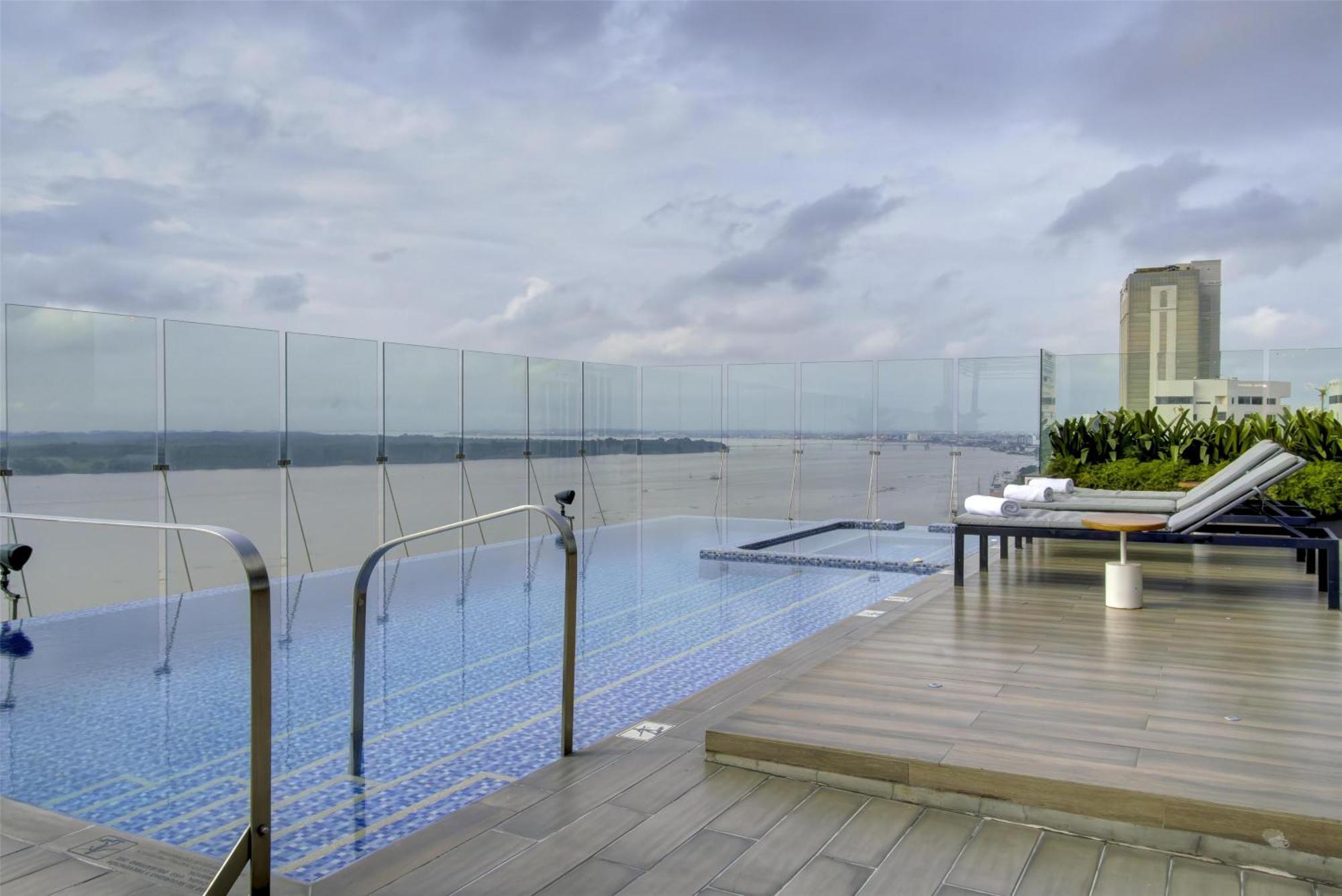 Doubletree By Hilton Guayaquil 호텔 외부 사진